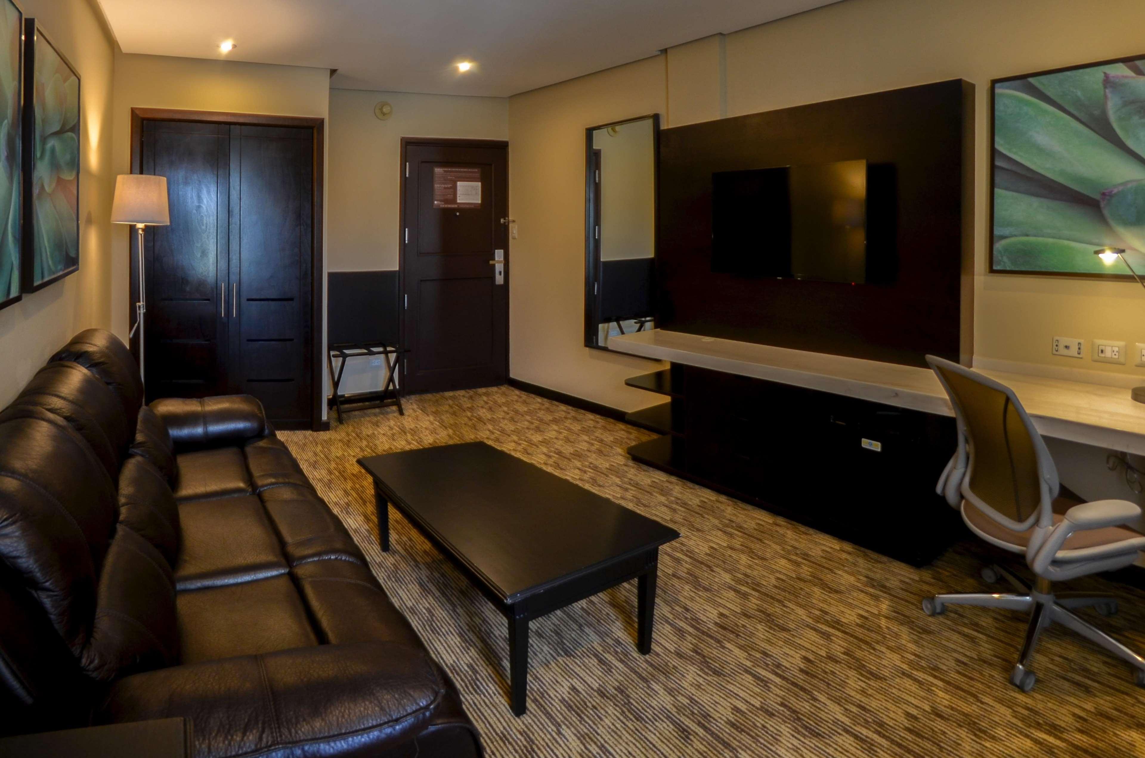 Hilton Garden Inn Guatemala City Eksteriør bilde