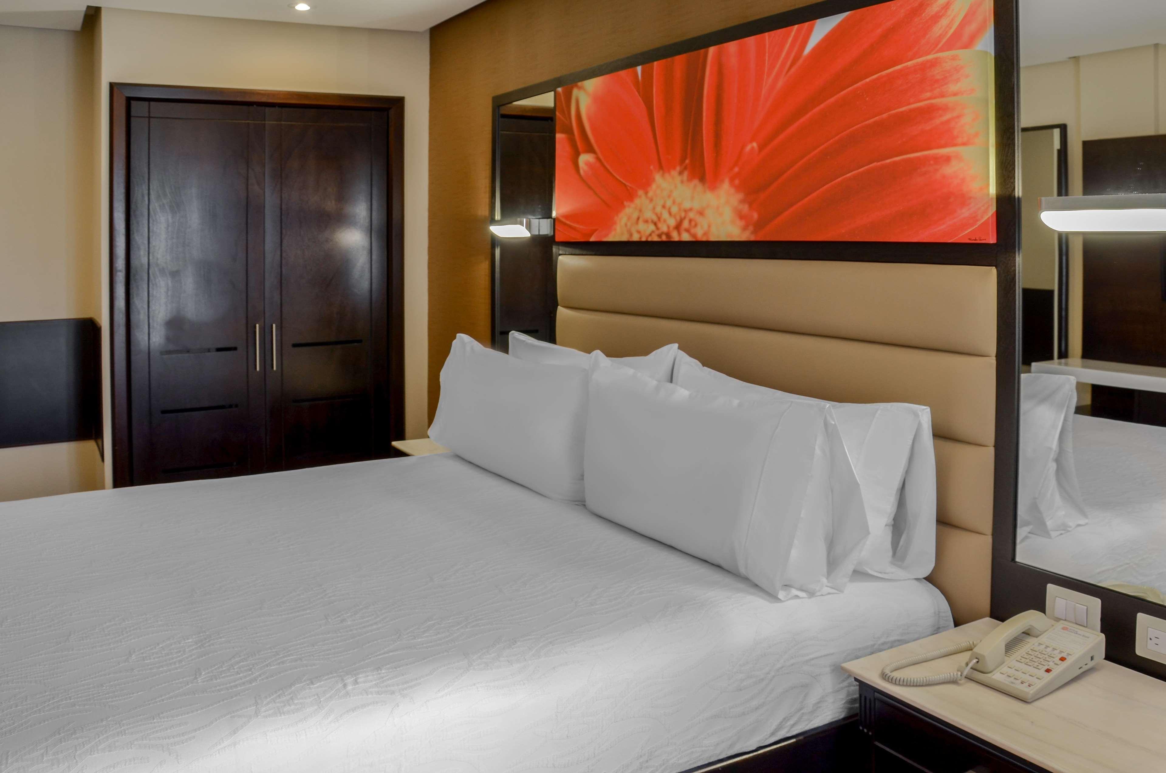 Hilton Garden Inn Guatemala City Eksteriør bilde