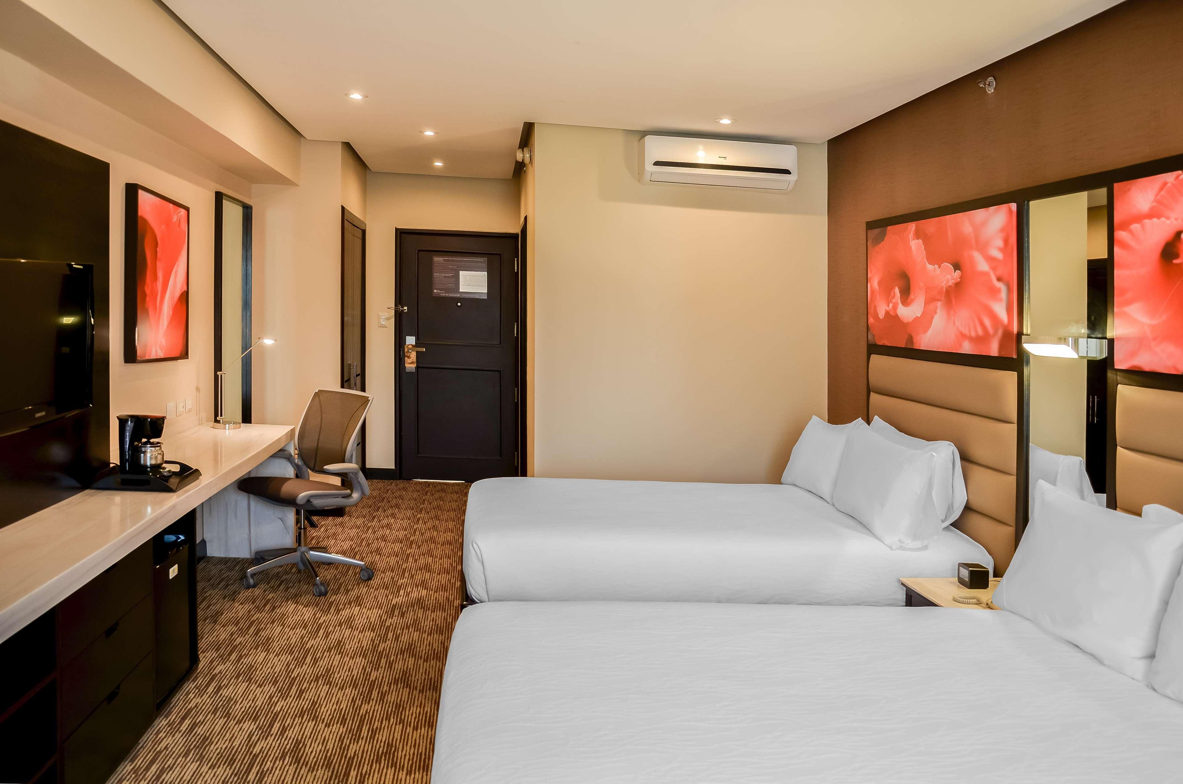 Hilton Garden Inn Guatemala City Eksteriør bilde