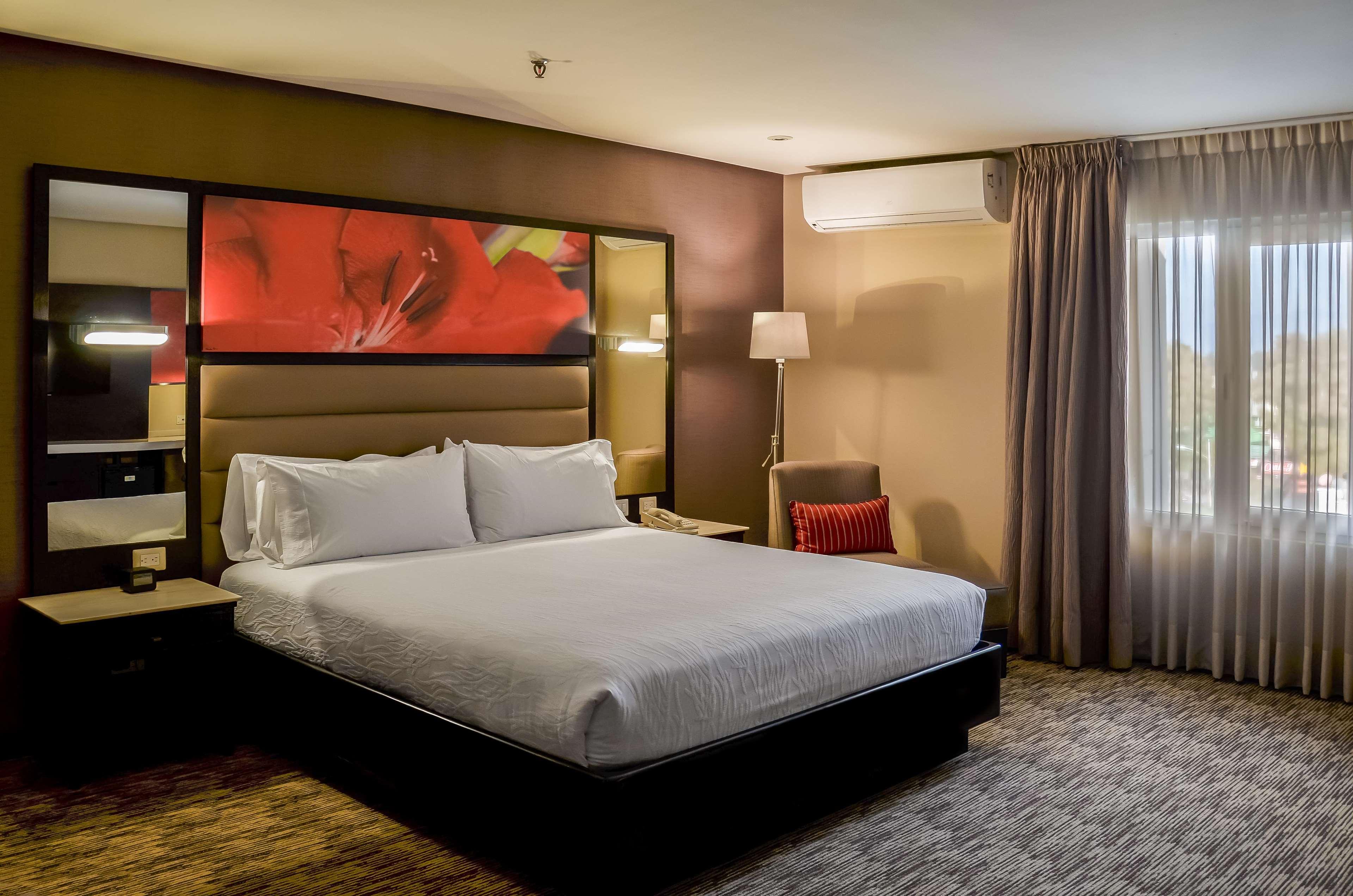 Hilton Garden Inn Guatemala City Eksteriør bilde