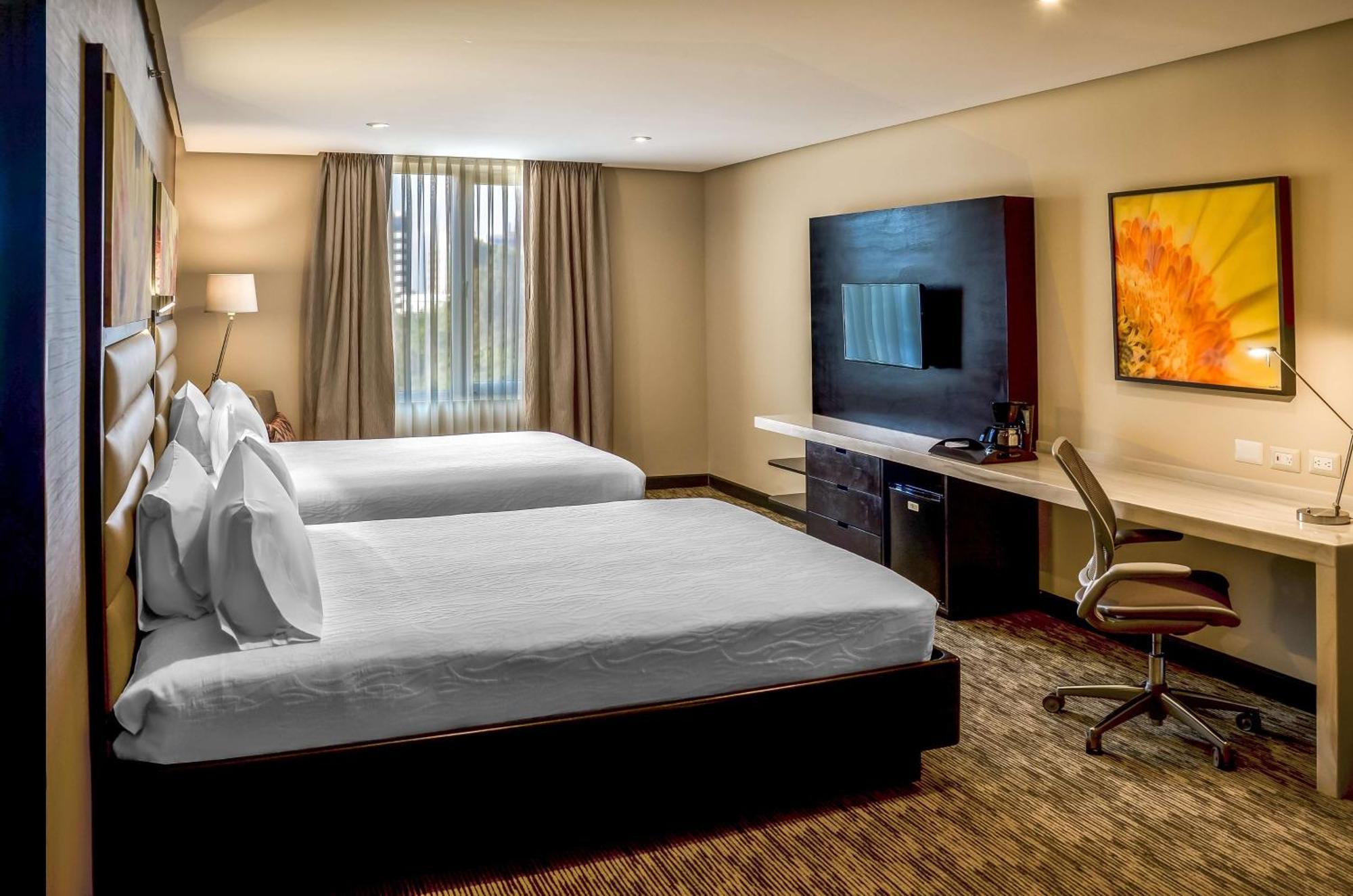 Hilton Garden Inn Guatemala City Eksteriør bilde