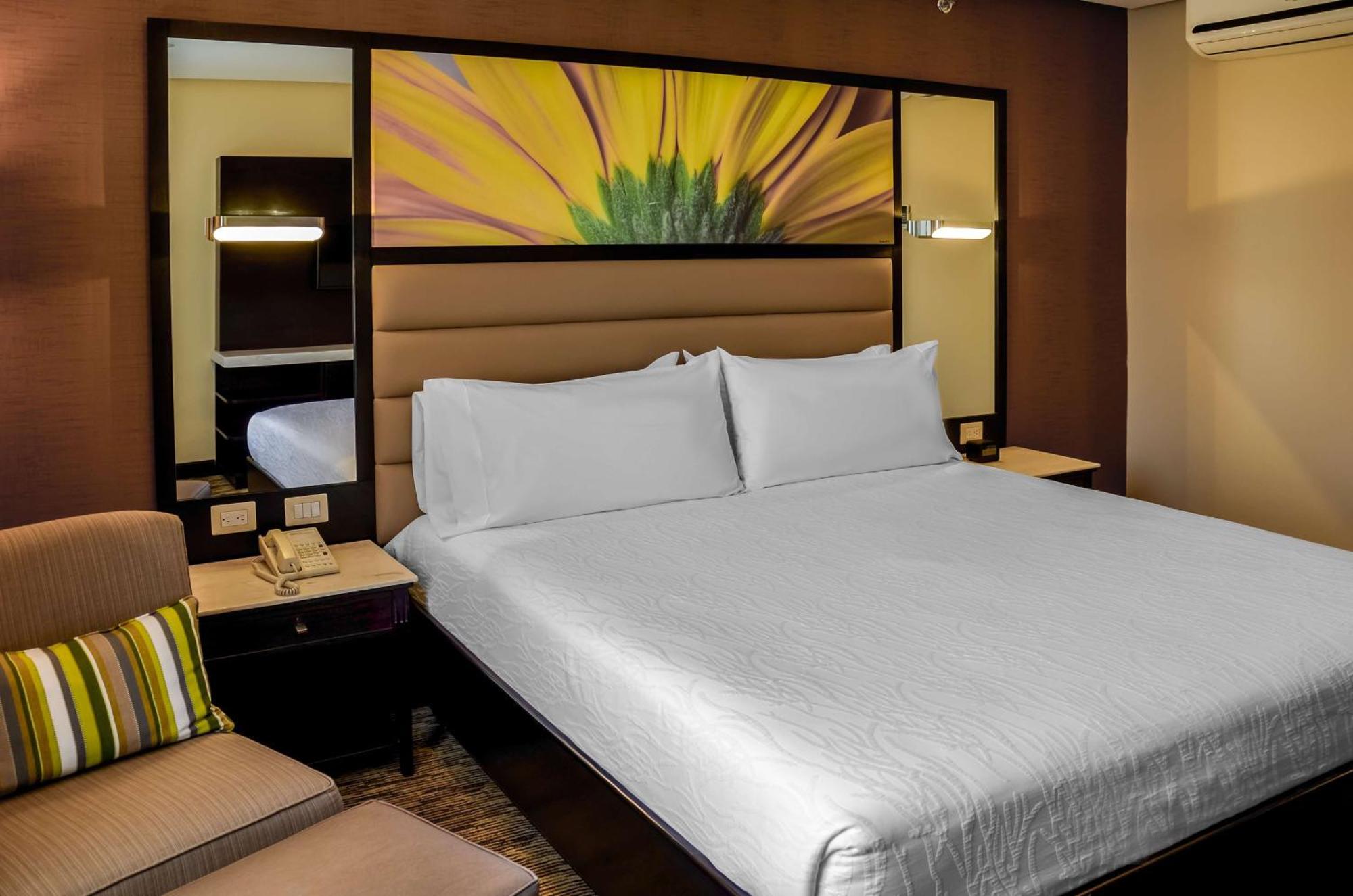 Hilton Garden Inn Guatemala City Eksteriør bilde